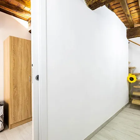 Rent Morrona